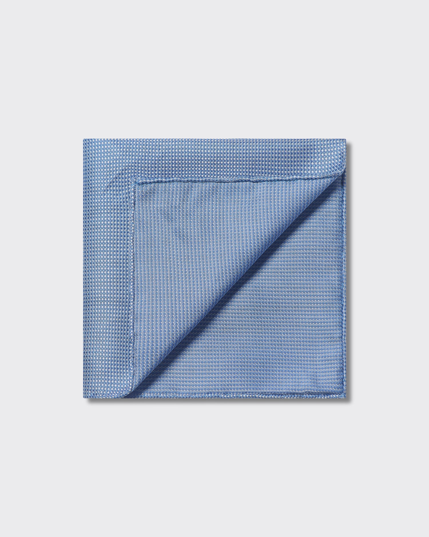 Barne Pocket Square Neat