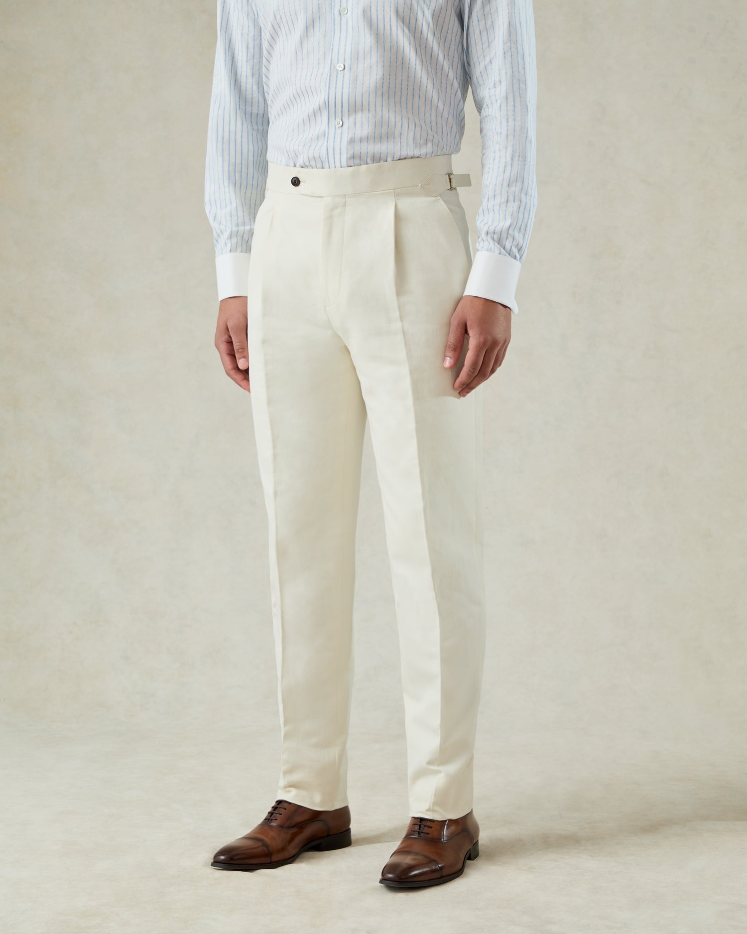 Pearce Cotton & Linen Herringbone Suit White
