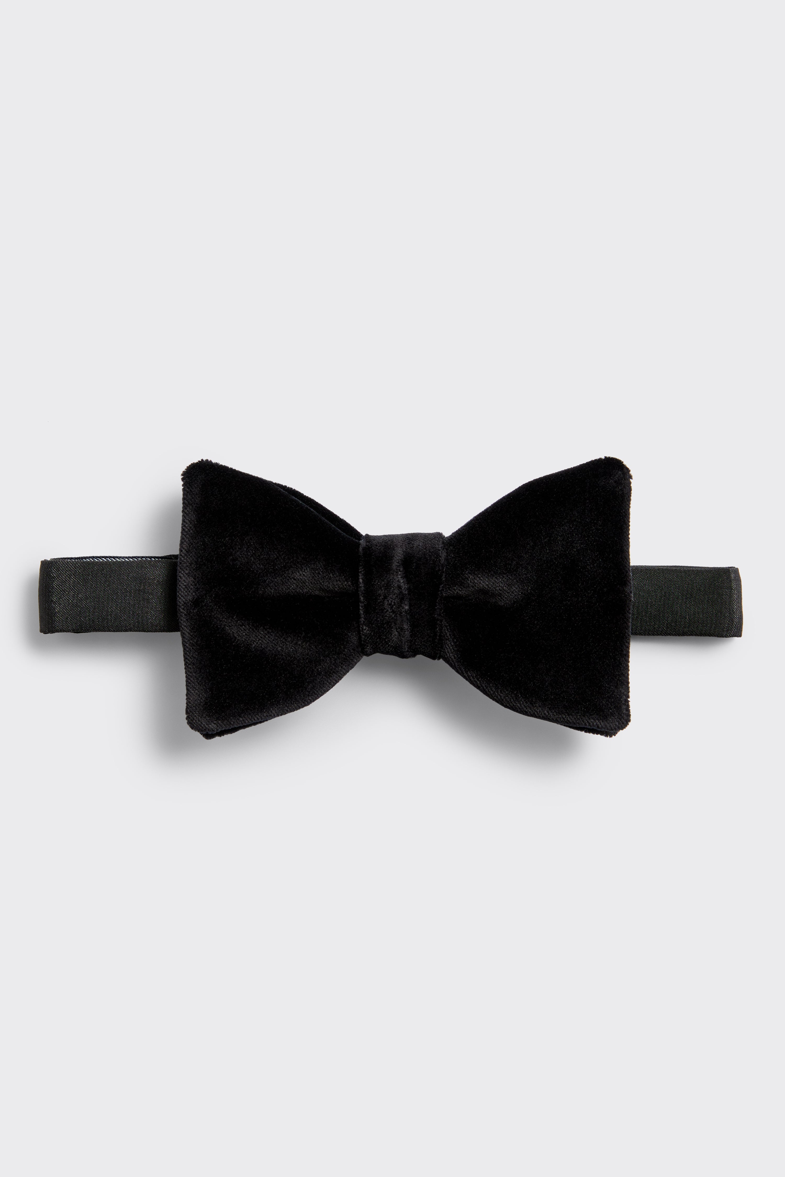 Lathom Pre-Tied Velvet Bow Tie Black