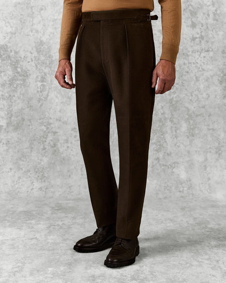 Hayter Pleated Trouser Moleskin Dark Brown