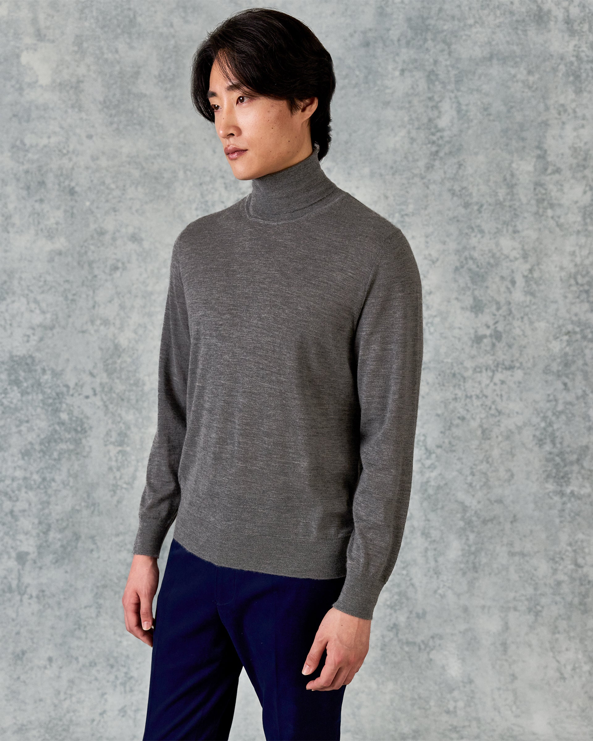 Cashmere Knitted Roll Neck Grey