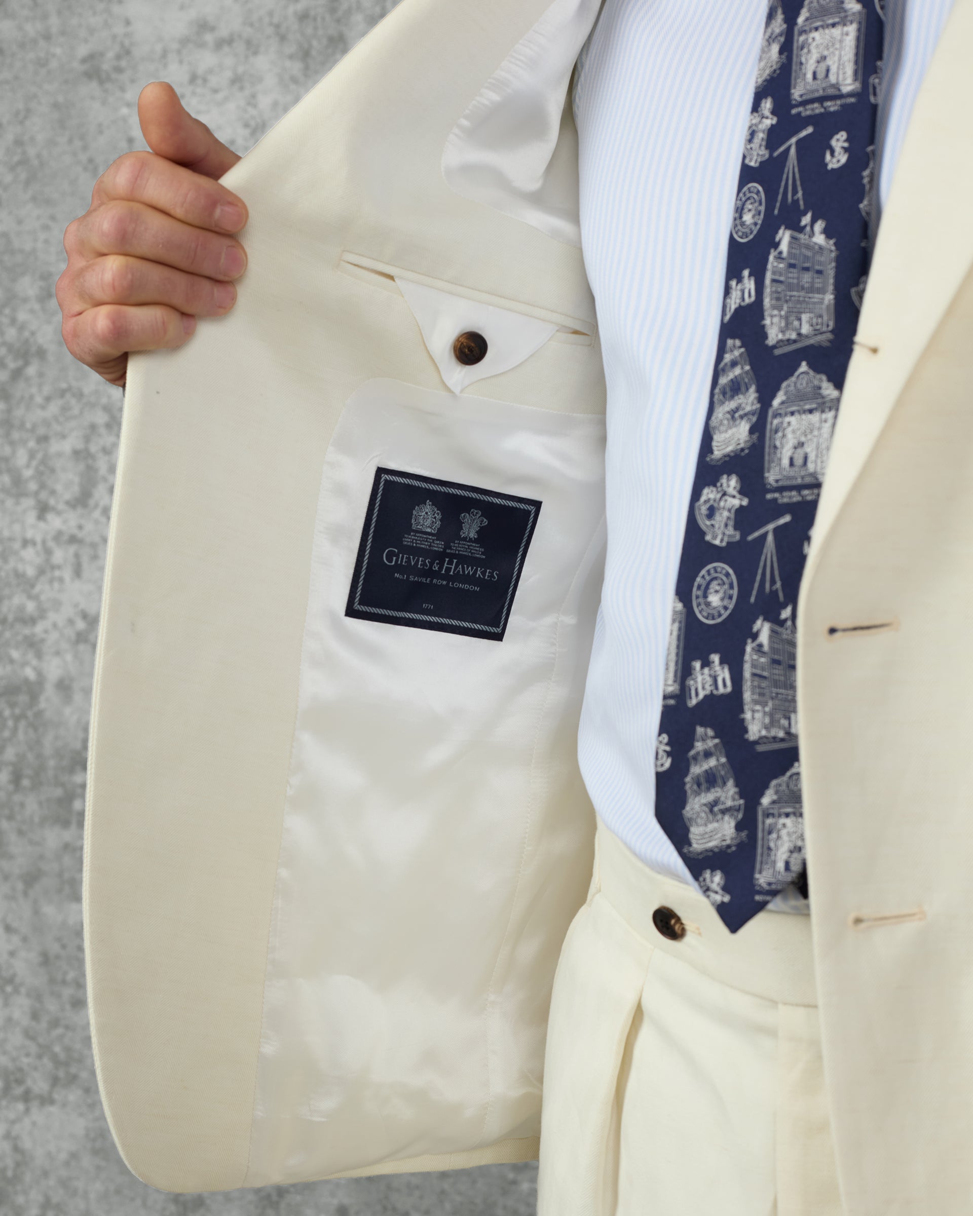 Pearce Cotton & Linen Herringbone Suit White