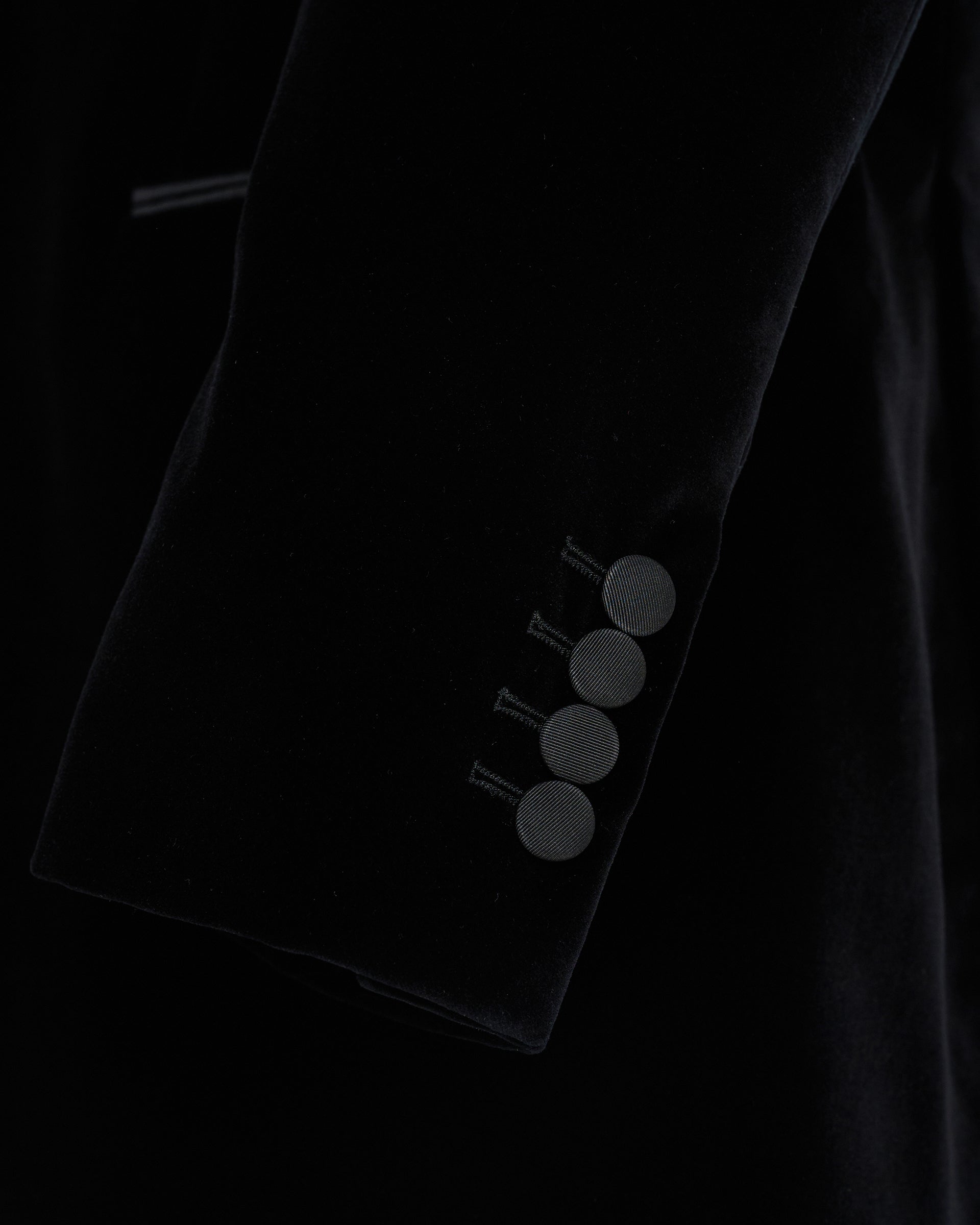 Reynolds Peak Lapel Velvet Dinner Jacket Black