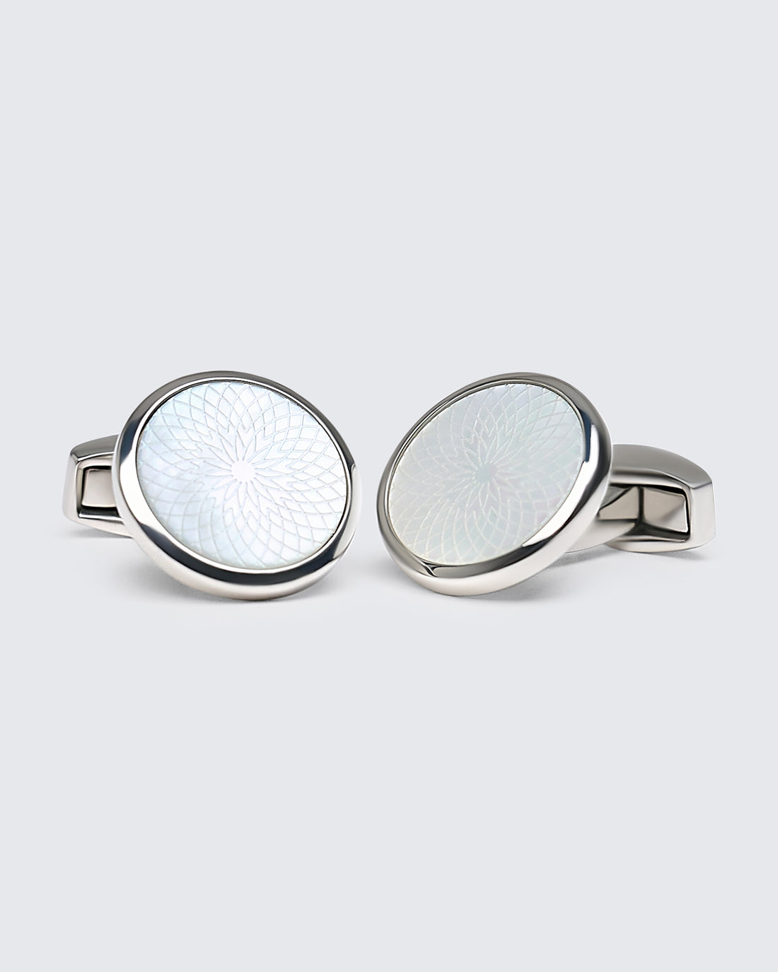 Guilloche Round Cufflink Silver