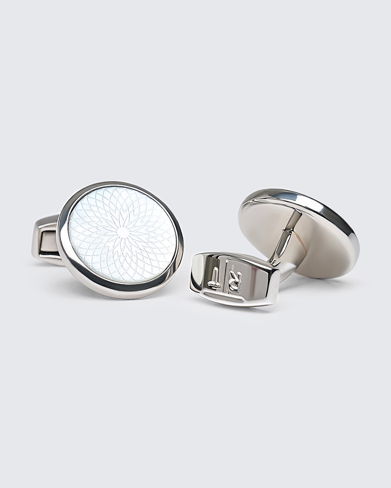 Guilloche Round Cufflink Silver