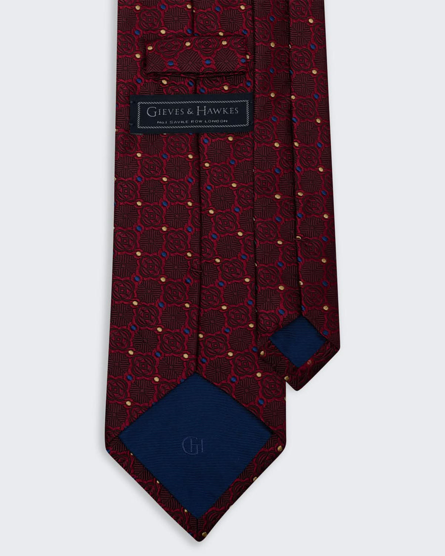 Newberry Diamond Tie