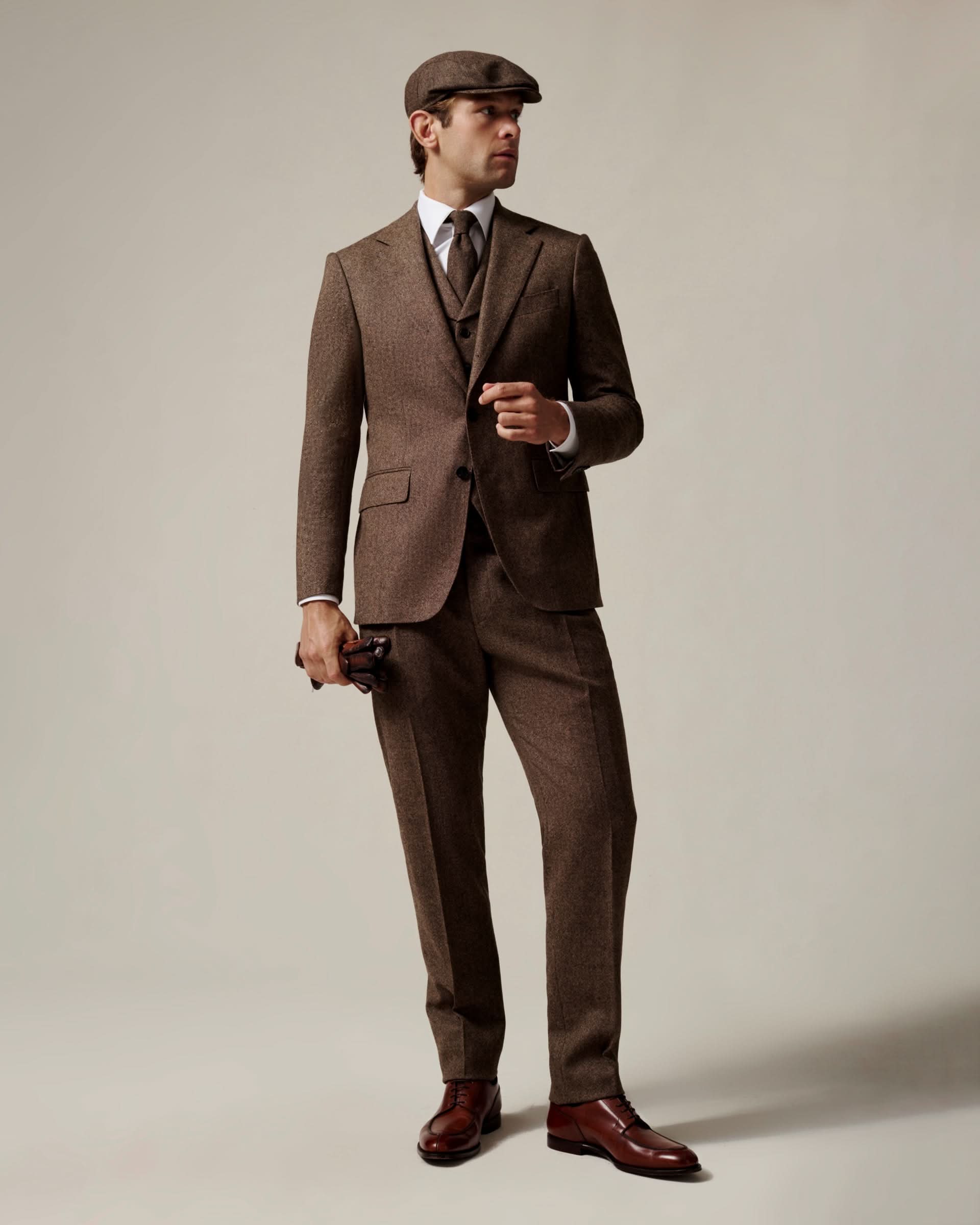GIEVES&HAWKES ダブル スーツ セットアップ Mens Luxury Suits From Gieves & Hawkes | Classic Tailoring From