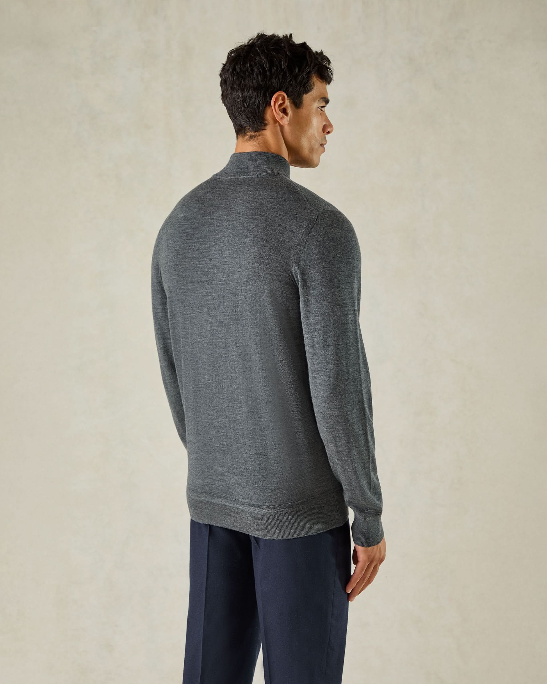 Fraser Ultrafine Merino Wool Full Zip Knit Charcoal