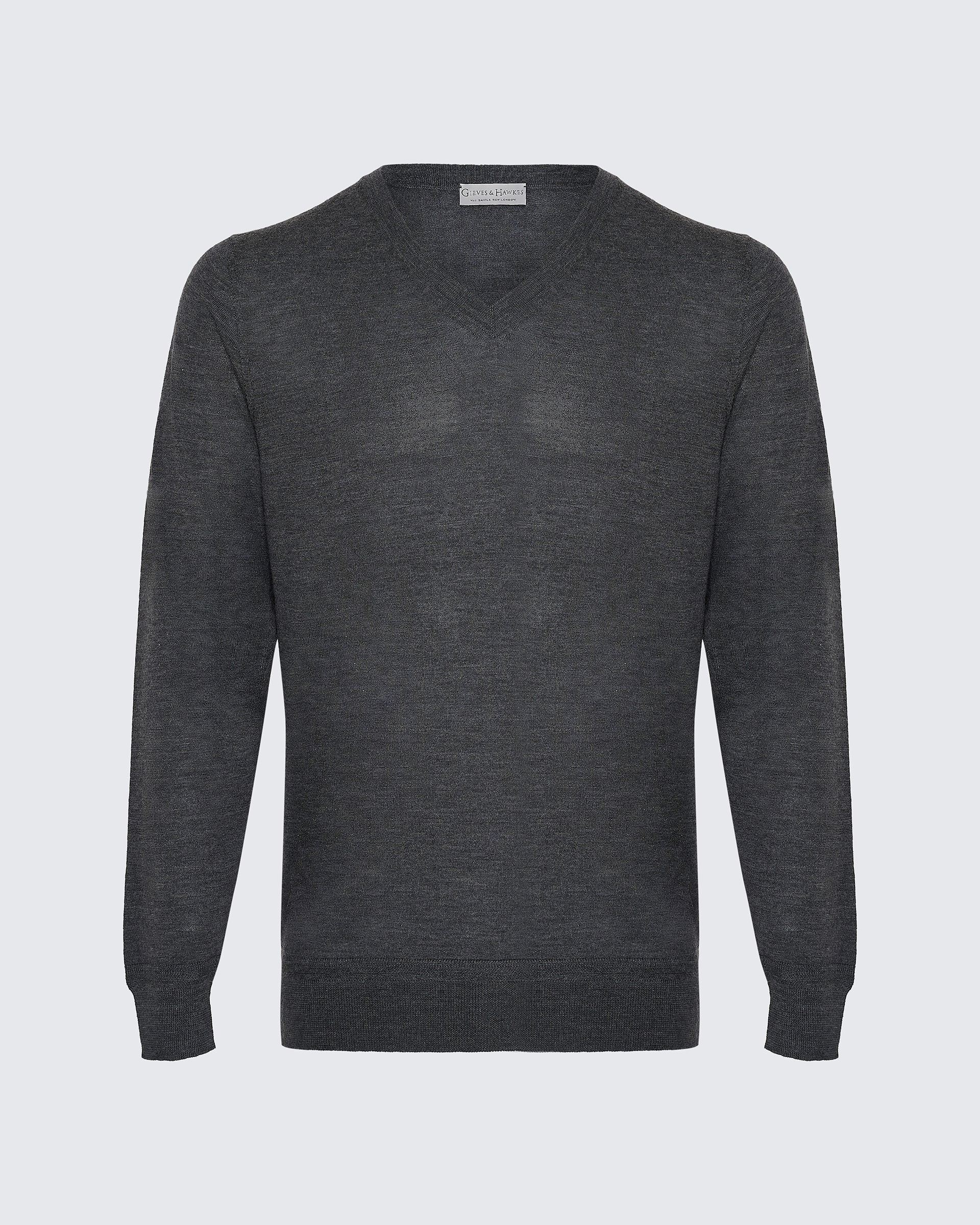 Hodge Wool Silk Cashmere V-neck Jumper