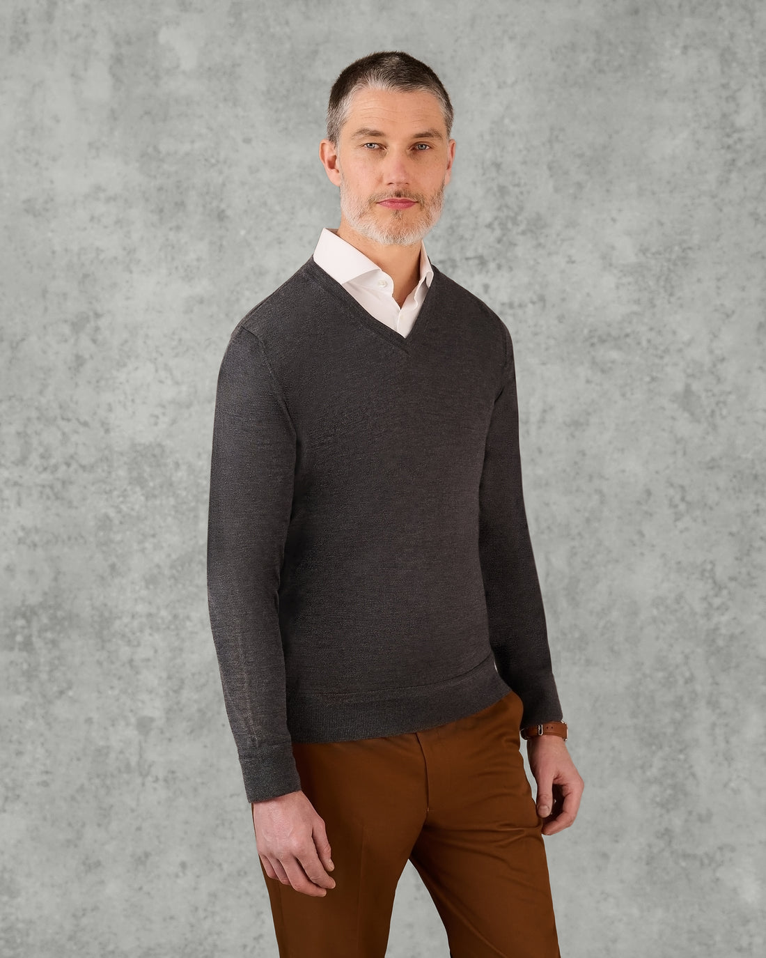 Hodge Wool Silk Cashmere V-neck Jumper