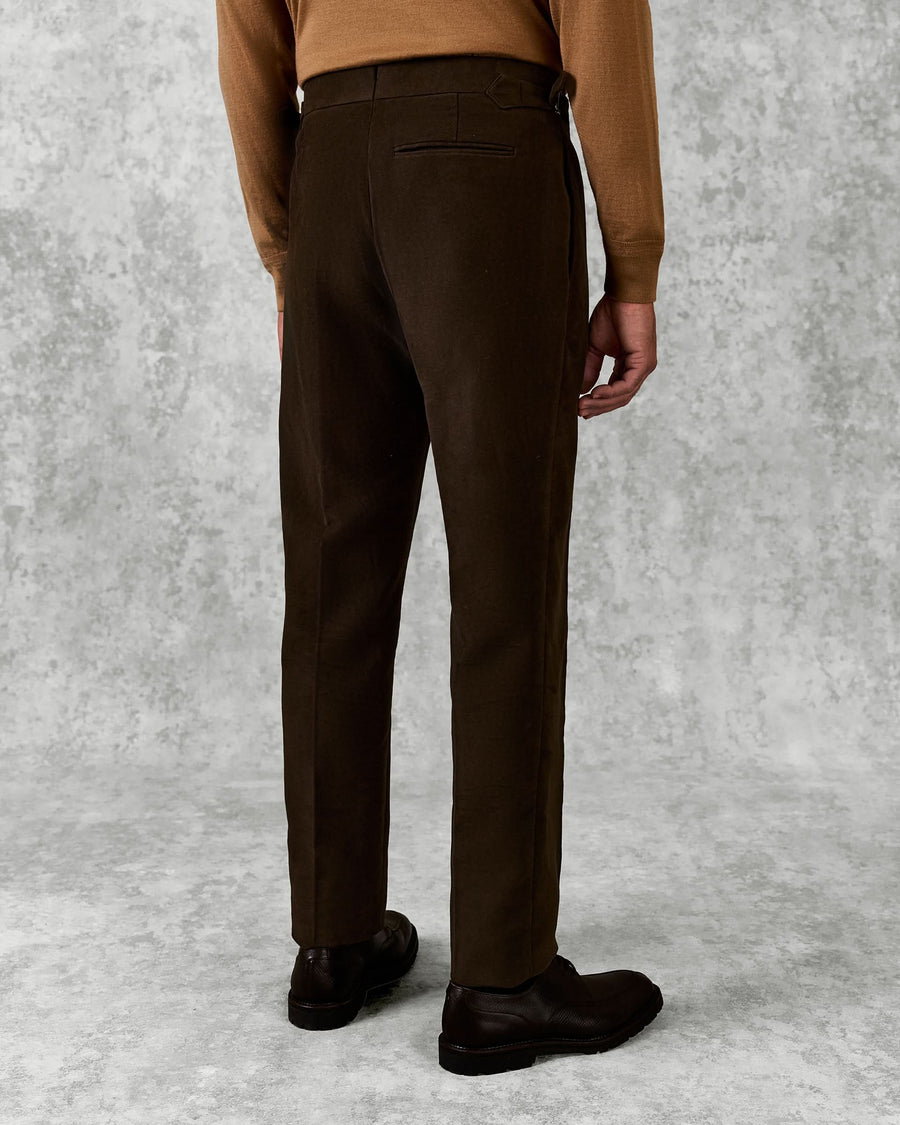 Hayter Pleated Pant Moleskin Dark Brown