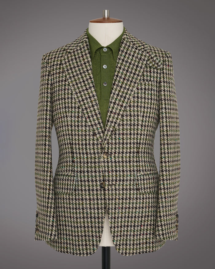 Single-breasted Irish Donegal Sports Jacket with detachable throat latch to f...